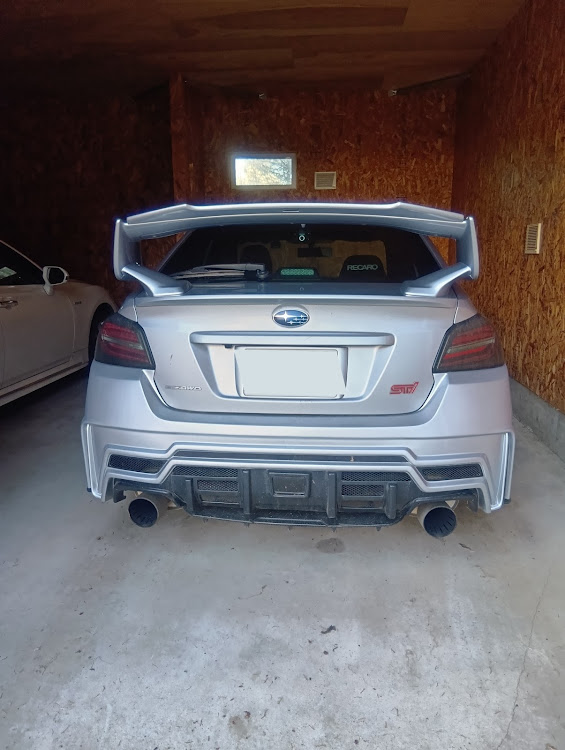WRX STIの中標津・食うtune・イイネよりコメント下さい・コメント喜びますに関するカスタム事例の投稿画像1枚目