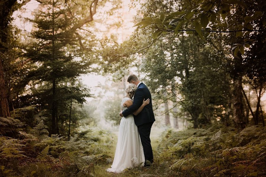 Fotógrafo de bodas Gemma Wilson (romylawrence). Foto del 2 de julio 2019