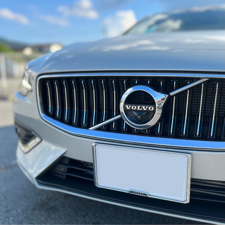 S60のVOLVO・洗車・あっという間に8月も終わりますね😂・まだまだ熱中症には気をつけましょう😅・夏の思い出に関するカスタム事例の投稿画像1枚目