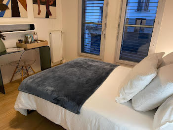 chambre à Paris 18ème (75)