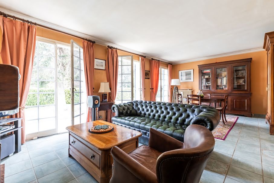 Vente maison 4 pièces 121.28 m² à Saint-Aubin-de-Médoc (33160), 475 475 €