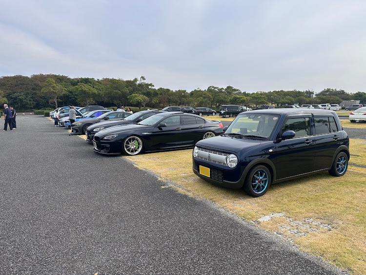 6シリーズ グランクーペの修学旅行で・海外に・行くらしい・ホテルじゃなくて・ホームステイに関するカスタム事例の投稿画像2枚目