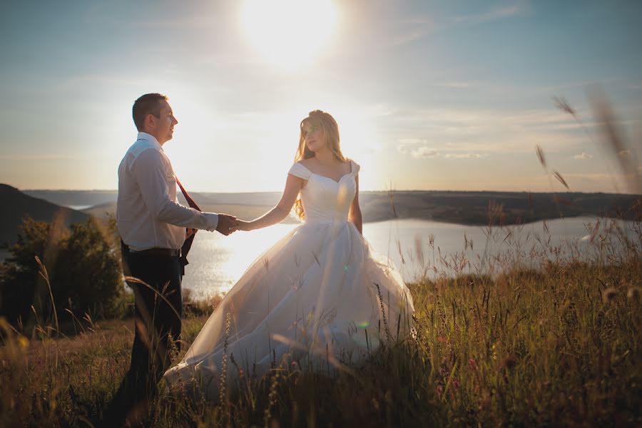 Svadobný fotograf Oleksandr Shevchuk (shinjukyo). Fotografia publikovaná 25. augusta 2018