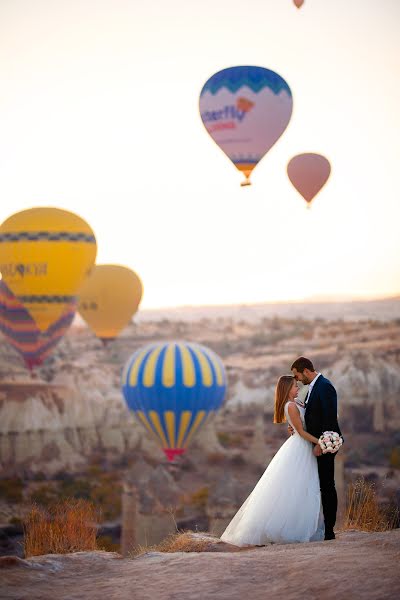 Fotografo di matrimoni Sergey Yemelin (yemelinart). Foto del 10 maggio 2023