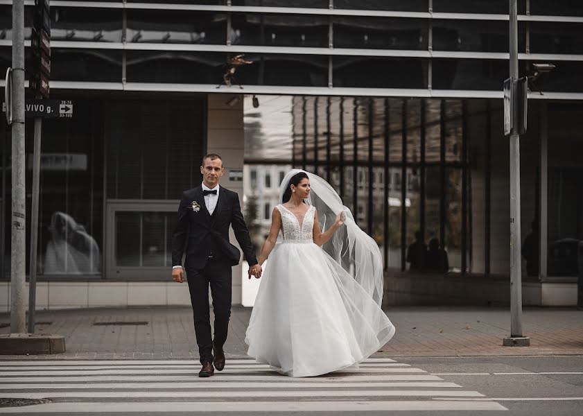 Fotógrafo de casamento Aleksandr Semionov (siomafx). Foto de 24 de outubro 2023