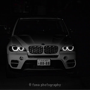 X5 E70