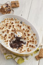 Oven Baked Sâmores was pinched from <a href="http://www.southernplate.com/2014/06/oven-baked-smores-how-to-get-an-autographed-copy-of-southern-casseroles.html" target="_blank">www.southernplate.com.</a>
