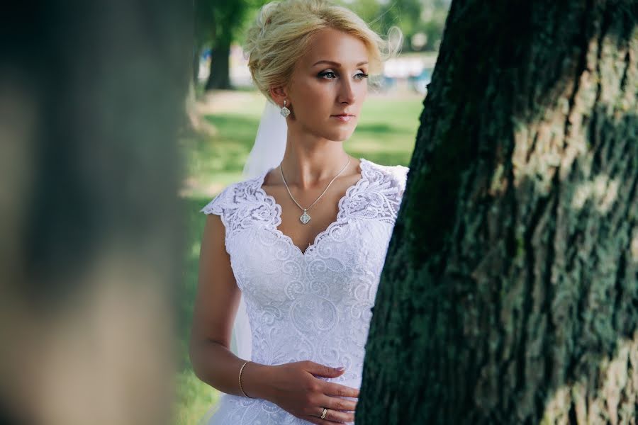 Wedding photographer Yuliya Petrova (petrova). Photo of 22 September 2017