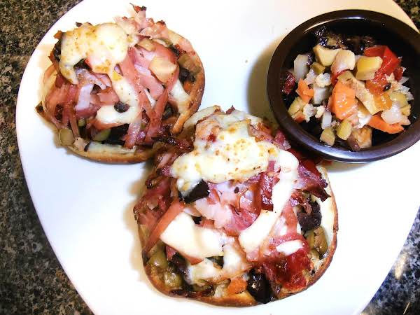 Mini Muffuletta Pizza Sammies_image