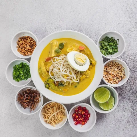 Mixed Khao Suey