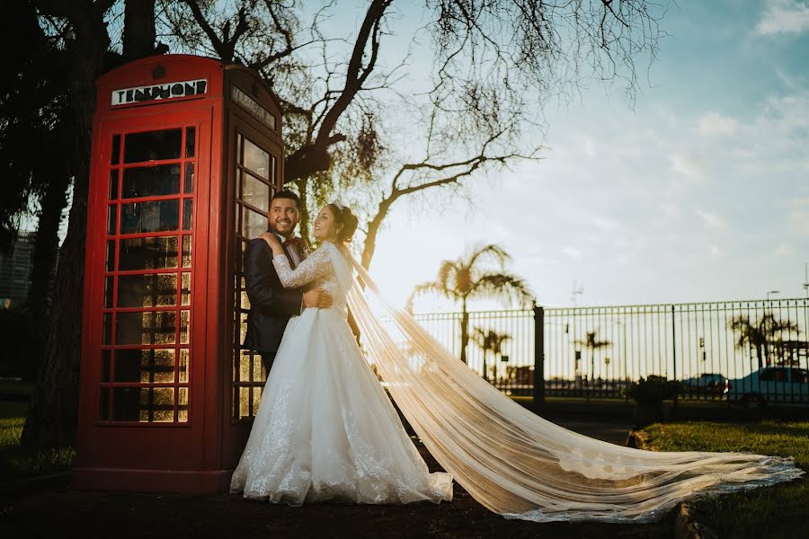 Fotógrafo de casamento Christopher Olivo Vargas (chrisolivo). Foto de 17 de novembro 2022