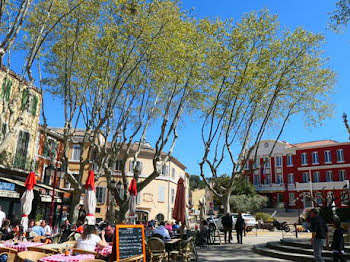 locaux professionnels à Saint-Cyr-sur-Mer (83)