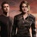 Divergent New Tab & Wallpapers Collection