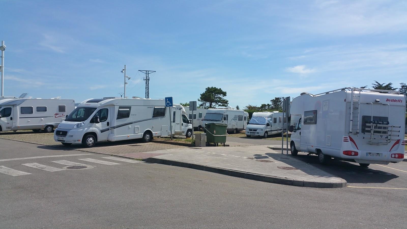 TAPIA DE CASARIEGO, área_autocaravanas, Asturias.jpg