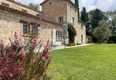 Maison avec piscine 6