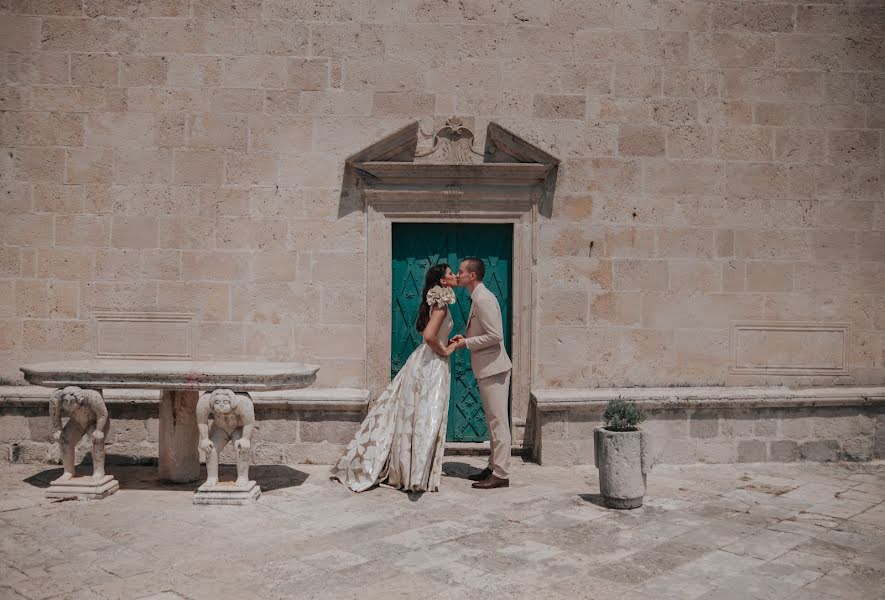 Fotógrafo de casamento Bojan Djerkovic (bojandjerkovic). Foto de 7 de agosto 2023