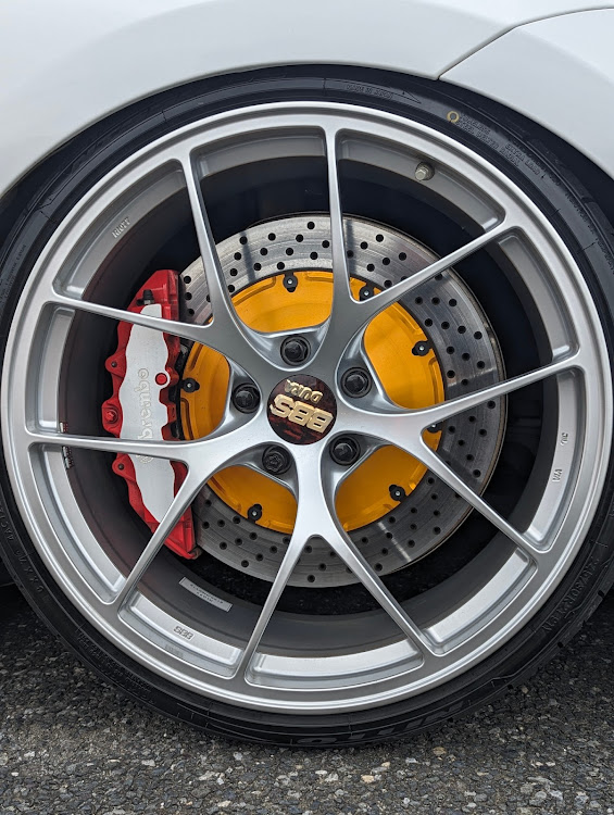 GSの長柄ロングウッドステーション・ロングウッドステーション・VIPSTYLE・キャリパー・エイムゲインに関するカスタム事例の投稿画像6枚目