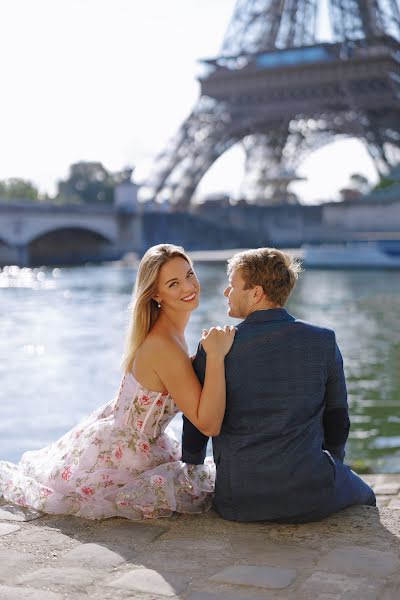 Photographe de mariage Elena Lobanova (elenaparisphoto). Photo du 12 novembre 2023