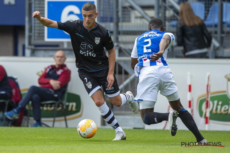 Dario Van Den Buijs over ploegmaat Peterson, de opmerkelijke topschutter in de Eredivisie: "Alle kwaliteiten voor een stap hogerop"