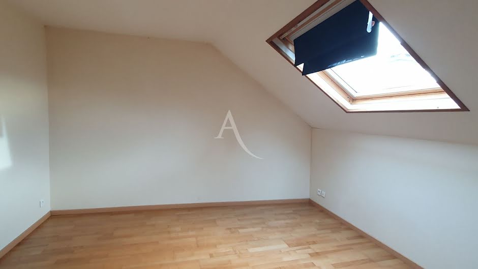 Vente appartement 5 pièces 123 m² à Meulan-en-Yvelines (78250), 185 000 €