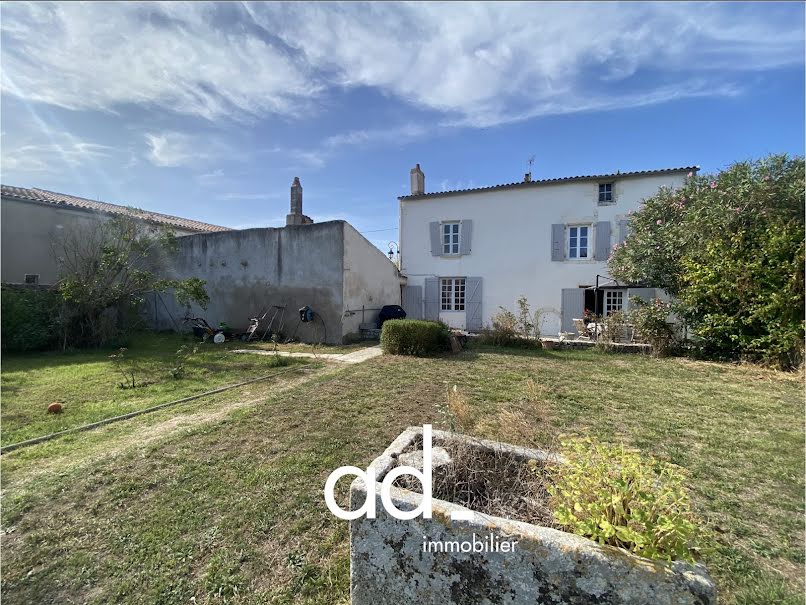 Vente maison 8 pièces 180 m² à La Rochelle (17000), 777 000 €