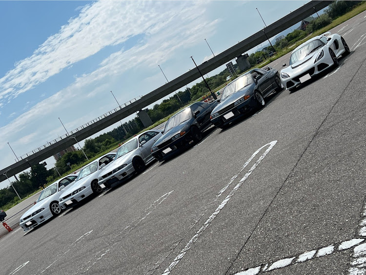 スカイライン GT-Rの親不知ピアパーク・うみてらす名立・海王丸パーク第2駐車場に関するカスタム事例の投稿画像7枚目