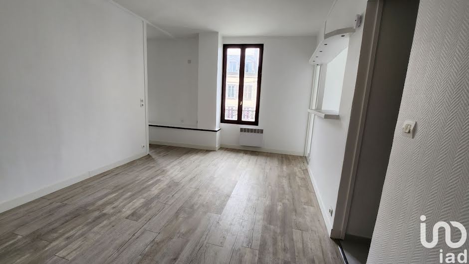 Vente appartement 2 pièces 37 m² à Corbeil-Essonnes (91100), 117 500 €