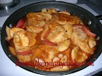 PORK CHOP AND APPLE SKILLET was pinched from <a href="http://thesouthernladycooks.com/2012/10/09/pork-chop-and-apple-skillet/" target="_blank">thesouthernladycooks.com.</a>