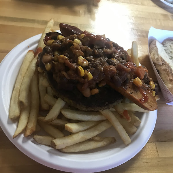 This is the veggie split plate.  Veggie burger, hot dog and 2 sides (I got fries because I didn’t understand the lady taking the order.) the GF bun is on the side.