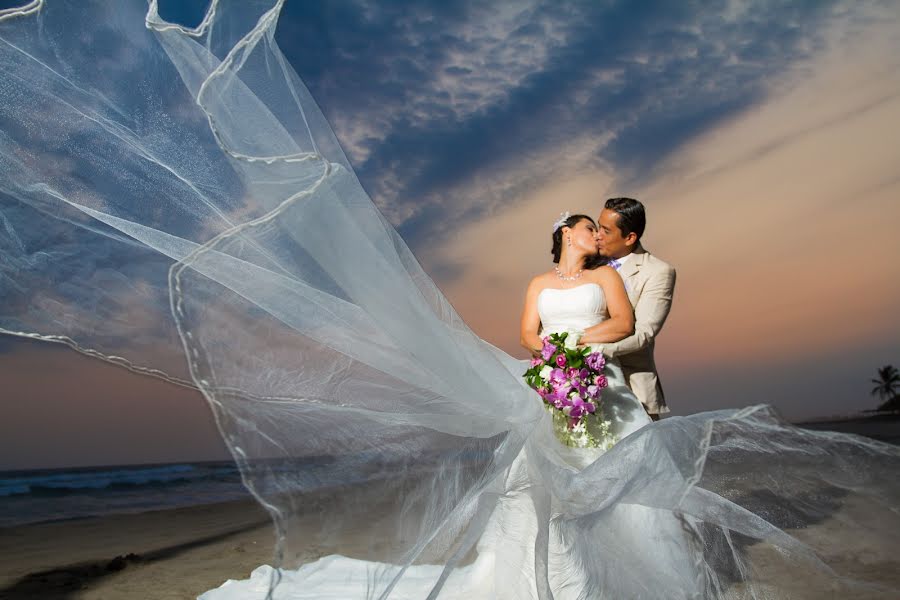 Fotógrafo de bodas Moisés Otake (otakecastillo). Foto del 22 de mayo 2016