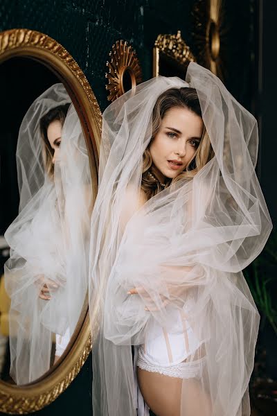 Wedding photographer Elena Andrasyuk (lenora). Photo of 14 April 2021