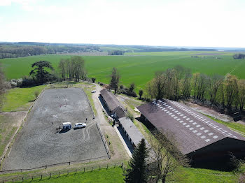 château à Meaux (77)