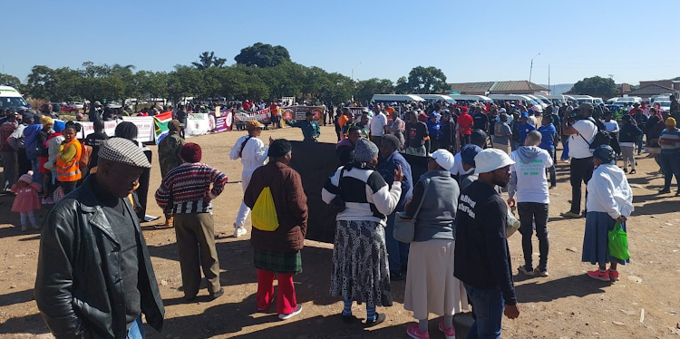 Thirty-five organisations have joined forces to demand a plan of action by the presidency to resolve the influx of illegal immigrants into South Africa.