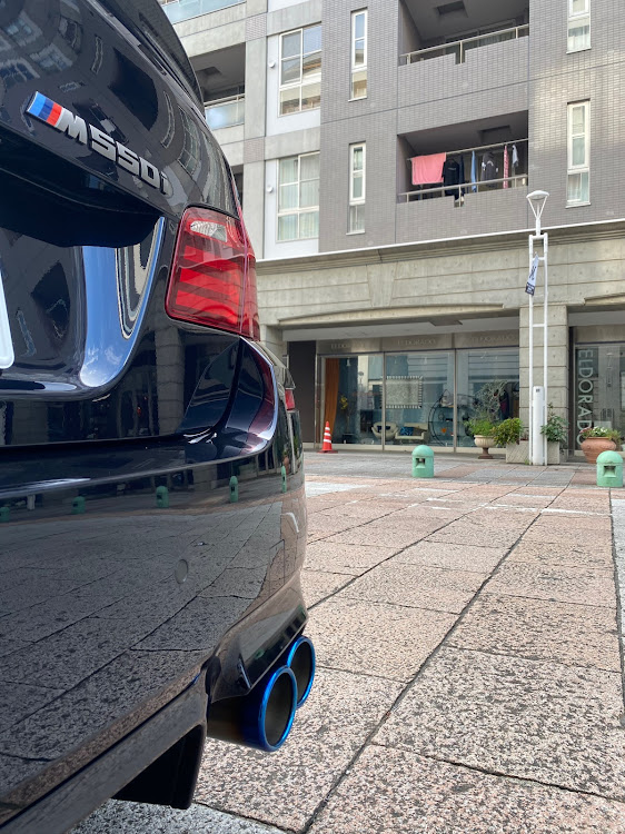 5シリーズ セダンのBMW 5シリーズ・F10・BMW・なんちゃってイタリア街に関するカスタム事例の投稿画像2枚目