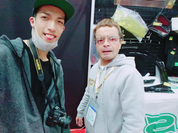 スカイラインのオートトレンド・NAGOYA・のむけんに関するカスタム事例の投稿画像1枚目