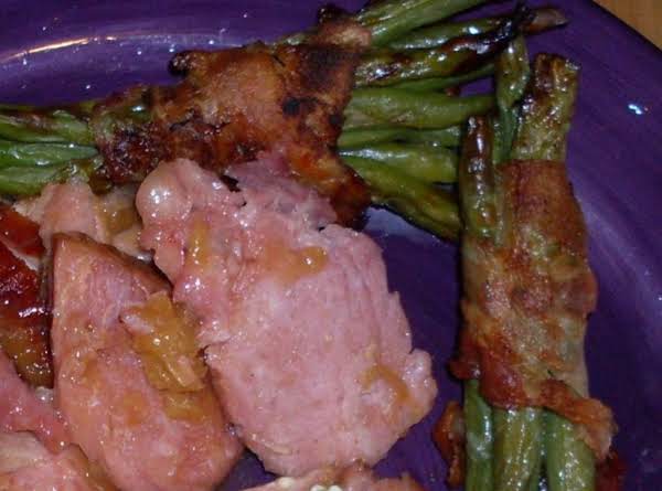 Fresh Green Bean Bacon Bundles_image