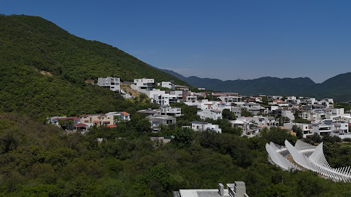 Land 3