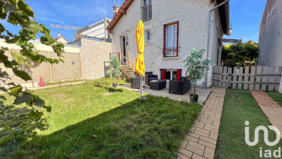 Vente maison 5 pièces 200 m² à Saint-maur-des-fosses (94100), 649 000 €