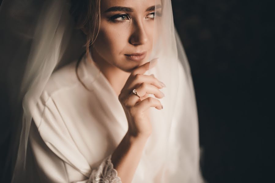 Wedding photographer Karina Ptashnik (karinaptashnik19). Photo of 5 January 2020