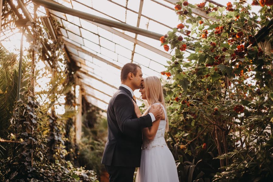 Fotógrafo de casamento Łukasz Lewandowski (lukaszlewandowsk). Foto de 4 de junho 2019