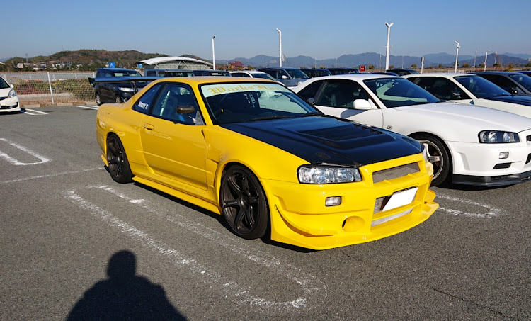 スカイライン GT-Rのツーリング・山口県秋吉台・きらら記念公園・32、34は王道・33は個性で勝負に関するカスタム事例の投稿画像17枚目