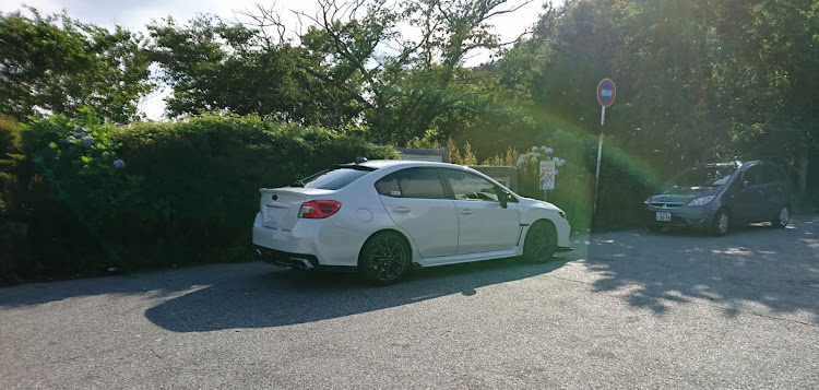 ローレルのドライブ・GC35・プチオフやMTを求めて・THE ボッチ・明るいとこで見るとボロがバレる(笑)に関するカスタム事例の投稿画像2枚目