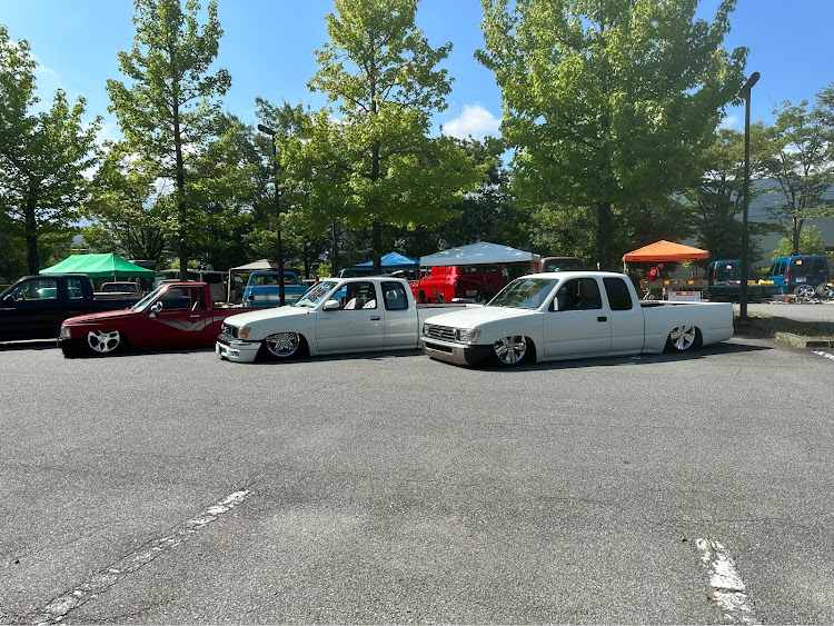 ハイラックススポーツピックアップのEXPKUSTOMZ・トラックマスターズ・トラックマスターズ山梨・ニューハイ・truckinに関するカスタム事例の投稿画像3枚目