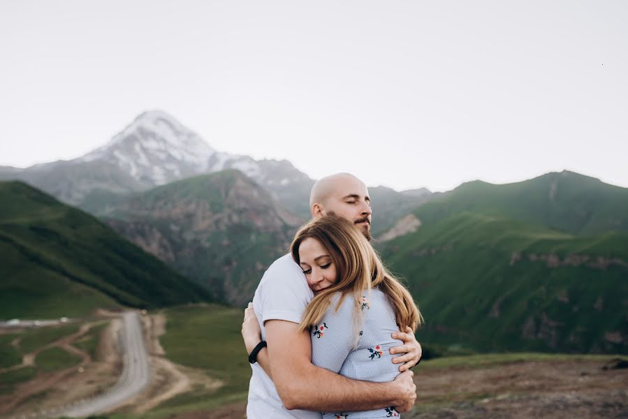 Fotógrafo de casamento Irina Koval (koval-production). Foto de 2 de agosto 2019