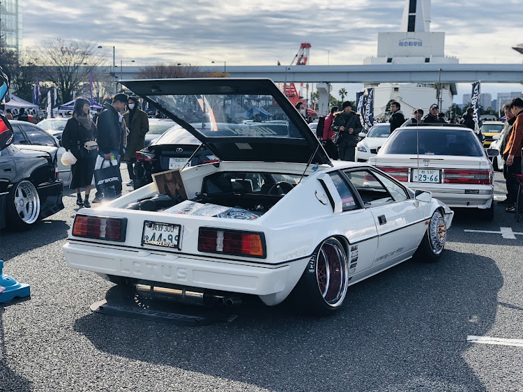 宇宙人Zさんが投稿したスタンスネーション・stance・bmw・Porsche・lotusに関するカスタム事例の投稿画像3枚目