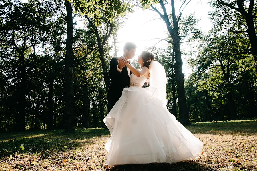 Fotografo di matrimoni Valeriya Kononenko (valerikka). Foto del 11 marzo 2018