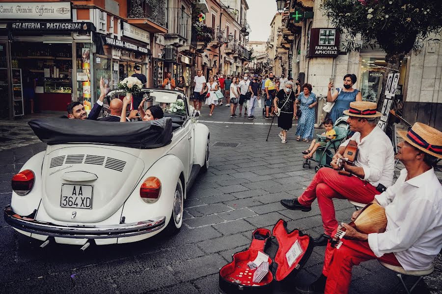 Fotógrafo de casamento Carmelo Ucchino (carmeloucchino). Foto de 23 de outubro 2021