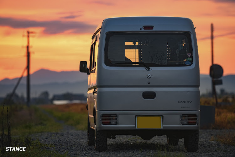 エブリイバンのちょい上げエブリイ・車中泊仕様・シティオフローダー・真後ろ選手権・レフ機で頑張るに関するカスタム事例の投稿画像6枚目