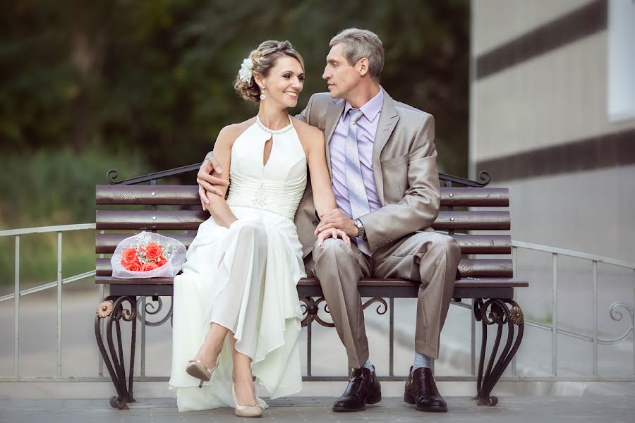 Fotógrafo de bodas Nikolay Zemledelcev (nikolaz888). Foto del 12 de febrero 2015