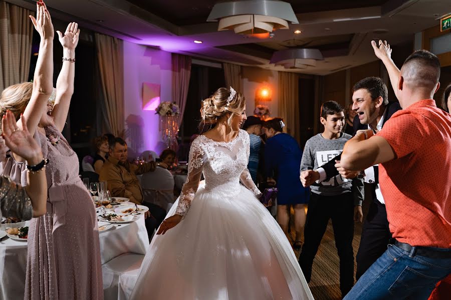Wedding photographer Andrey Vayman (andrewv). Photo of 18 April 2019